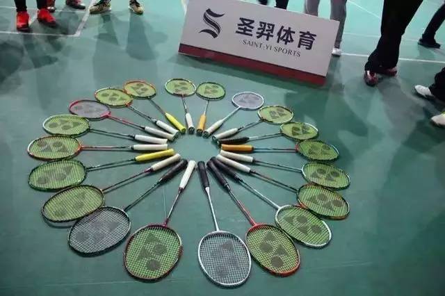打羽毛球最佳的季节来了 | 附魔都运动全攻略（收藏贴）