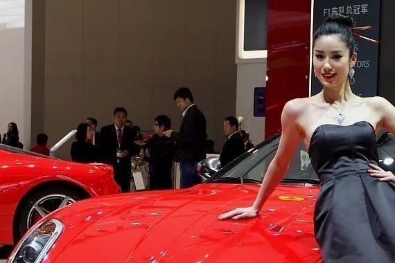 10万元SUV竟和500万跑车同一家公司设计？超高性价比，还要什么满大街的哈弗H6？