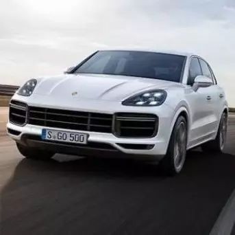 到底谁才是真跑车SUV？保时捷新卡宴身上会有你想要的答案