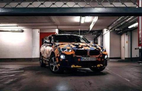 宝马X2现身米兰时装周 让时尚媒体圈集体懵逼了 | 谍报