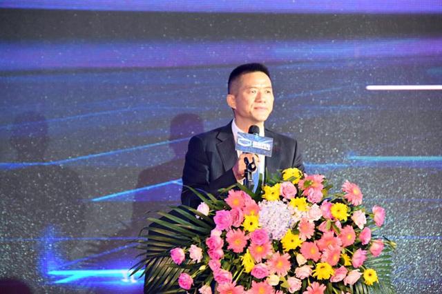 续航500km采用换电模式,苏金河携国金纯电动MPV亮相