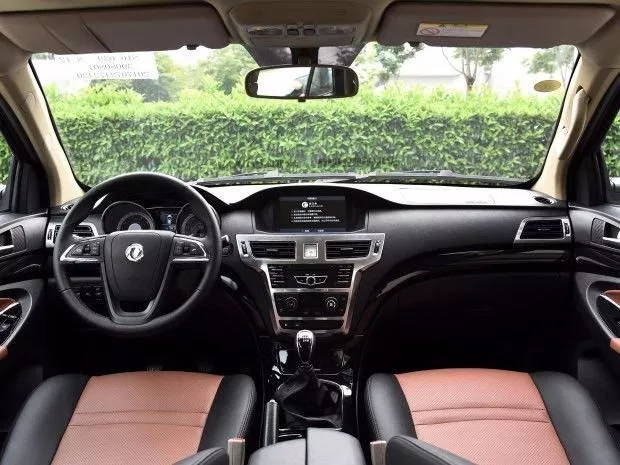 每日车事:柴油非承载七座硬汉,不到12万带走!