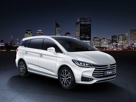 差异化竞争，宋MAX与宝骏730哪款更适合你？