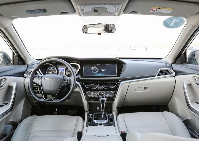 要颜值还是要个性,被指仿造一款冷门车,启辰T90你不觉得尴尬吗