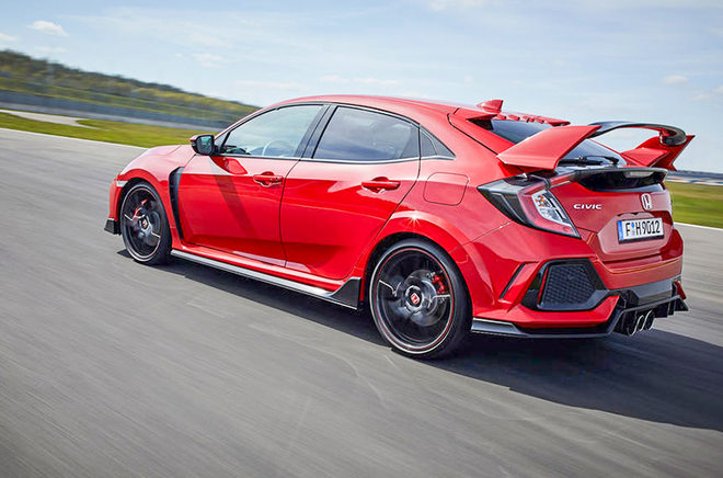 世界最速前驱钢炮 海外试本田思域TypeR