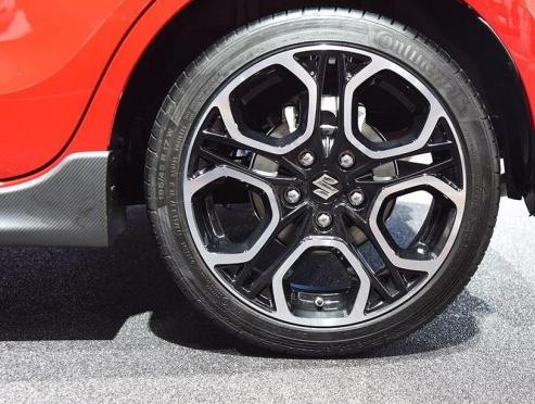 最便宜的小钢炮,6秒破百,不到20万,高尔夫GTI也