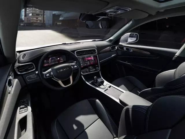 再跟我说开国产车出门嫌丢人!我跟你急!