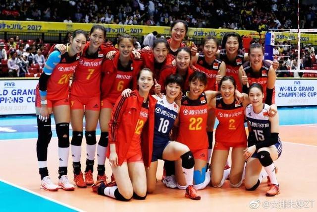 中国女排夺冠，日本女排却翻白眼鄙视！外媒：日本人情商低！