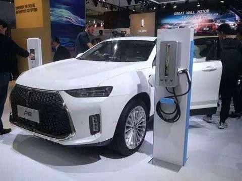 6.5s破百续航660km, 国产混动车型仅售20万，连特斯拉都得靠边站