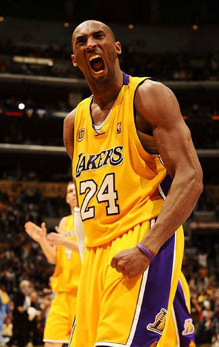 nba科比到中国,退役后努力维持身材,坚持早起