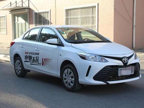 10万元家用轿车，动力强，一年卖出10多万辆