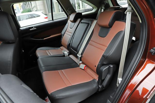 自主品牌又一硬派越野,最高不到15万,柴油机配中央差速锁