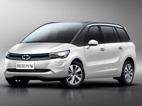 首创电池终身质保，国产智能纯电动MPV续航400km，半小时充80%