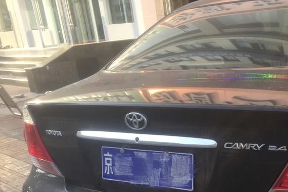 看这咔咔新的内饰，你相信这是一辆12年的老车吗？