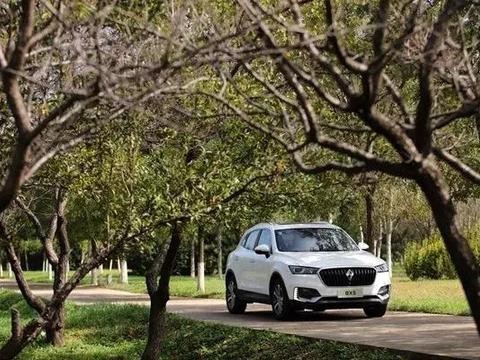 12万起售的SUV 轴距超博越、途胜 搭载1.4T+爱信6AT变速器