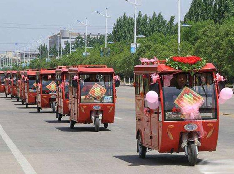 一大波婚礼请柬正在袭来 据说开这几款车的人最受欢迎!