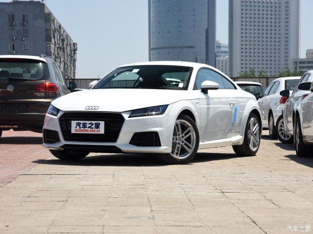 售49.98万 奥迪TT 40 TFSI（1.8T）上市