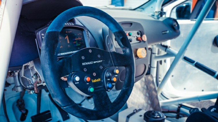 米其林性能轮胎 日本方程式F4驾控体验