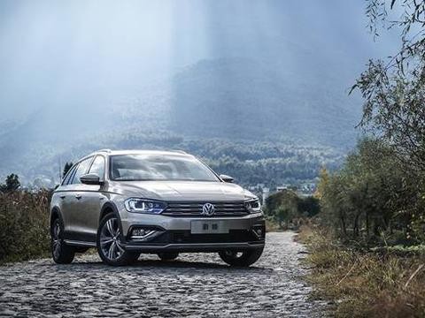 雅阁好还是思铂睿好？