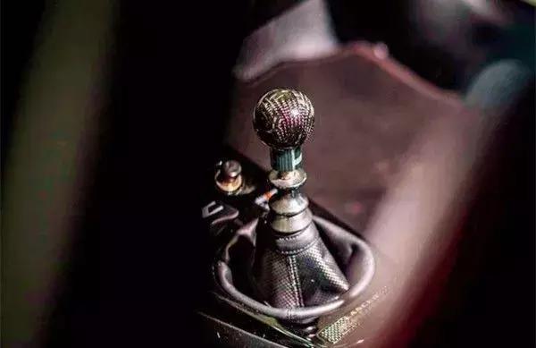 其实买辆二手改装车其实才是占了大便宜