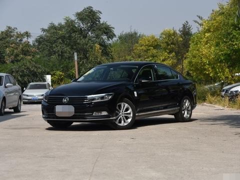 2018款迈腾来袭，完爆雅阁，碾压凯美瑞，让奥迪A4惊慌失措