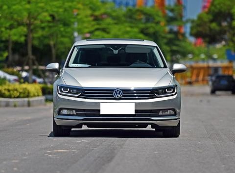 新迈腾内饰升级 底盘减配严重 依然使用黑心棉填充