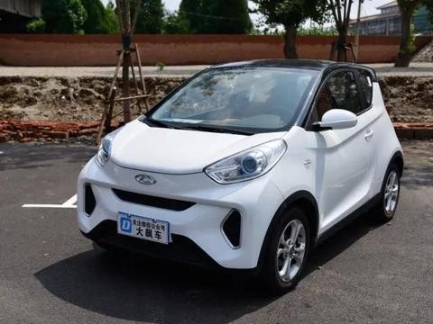 微型电动汽车=老年代步车？我们打算拆台奇瑞eQ1瞅瞅