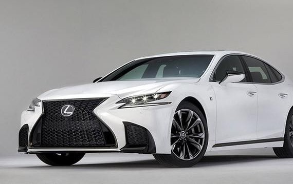 谁说旗舰不能走运动风 曝雷克萨斯LS 500 F SPORT