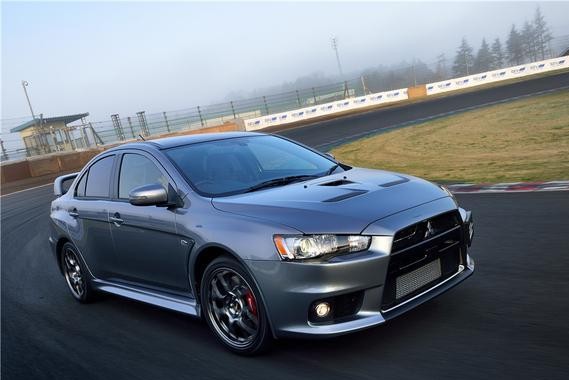 国庆假期开这些车去撩妹，妹子不上来，她会后悔