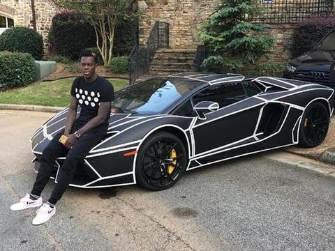 NBA新生代球星都开啥车？库里越野阿杜跑车，哈登品味很奇怪！