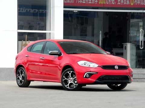 配置颜值双高，价格还实惠，这两款车非常适合初入职场的你