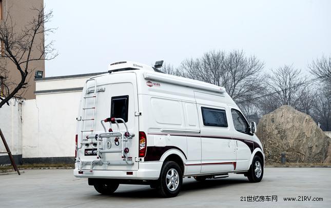 d340-fymmiwm1403281.jpg