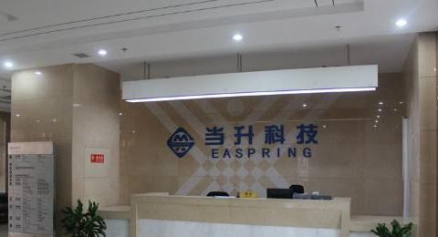 当升科技：高端锂电正极材料产能将超10000吨 “双积分”利好市场