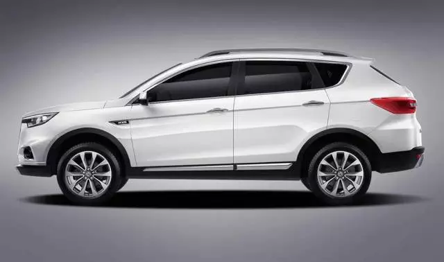 80%合资技术,这台10.35万起的大SUV,车尾看着像50万豪车!