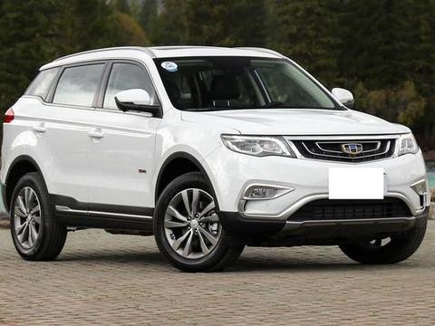 吉利最红SUV又上新款，换装全新1.8T发动机，档把霸气堪比宝马