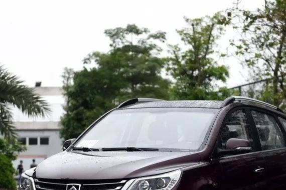 自主神车宝骏560安全结构拆开看 终究还是成本作祟