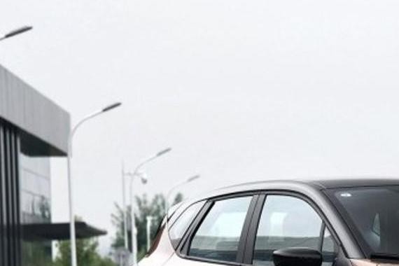 十万块出头买进口SUV，1.2T增压加自动挡，一看外观，我心澎湃