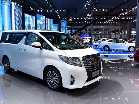 加价30万的丰田神车换代了，明星保姆车埃尔法东京车展推新