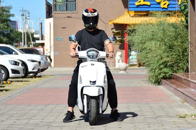 全新改款 常州光阳 Any Like 150实拍