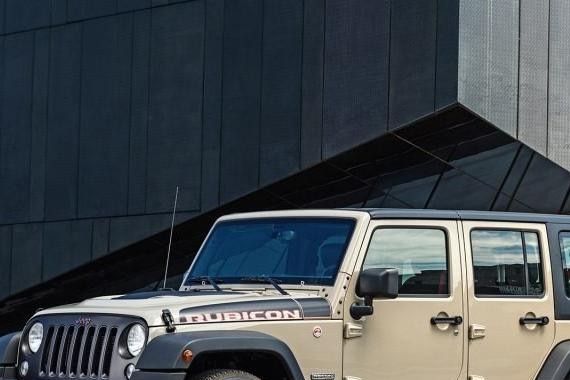 牧马人死磕奔驰G级！便宜20万还没人要！你怎么看