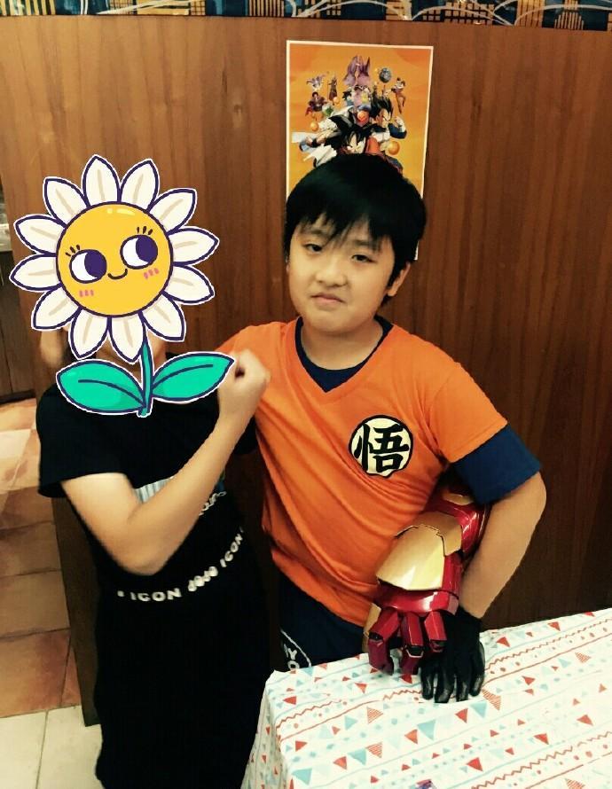 吴镇宇老婆照片流出, 怪不得不许老婆出镜, 网友: 太美了