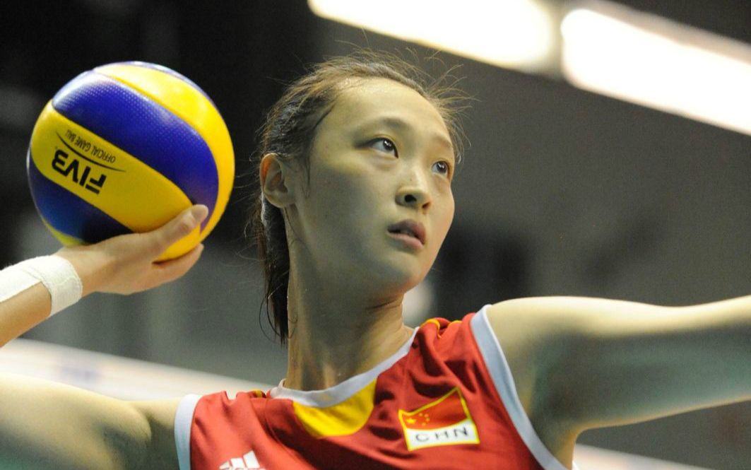 曾春雷确实漂亮越看越耐看 但要论北方女神必定是惠若琪