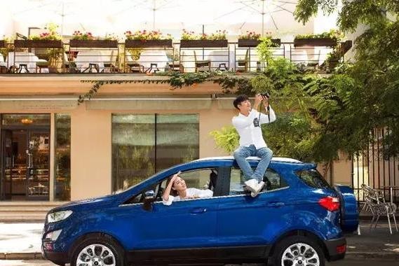 价格秒杀本田CR-V，这款合资小型SUV配四驱系统