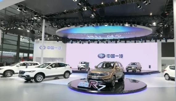 十一车展谁更666？中国一汽亮剑西安车展让人眼前一亮！