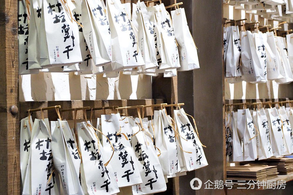 盘点四川成都著名小吃，锦鲤一条街，只有一款小吃太恐怖