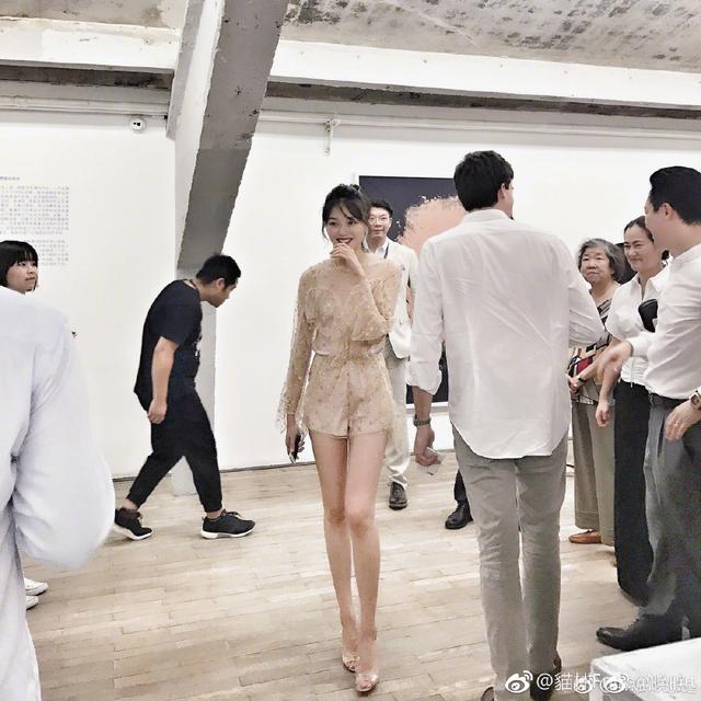 网红鼻祖晚晚纪念结婚一周年,富豪老公送了一盘价值百万的菜!