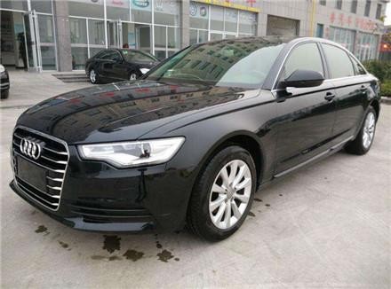 刚买一辆40万豪车奥迪，发动机频频熄火，车主：也许能小赚一笔！