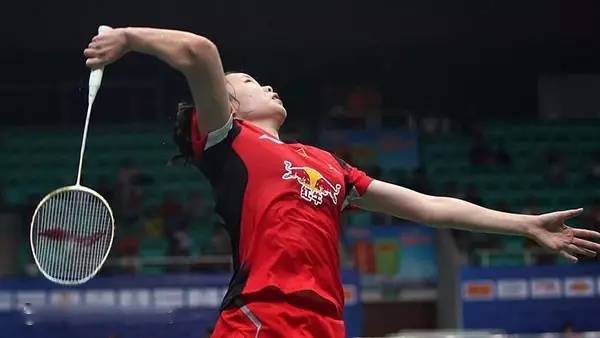 讲真,肘关节才是羽毛球发力关键,正确的动作原来是这样