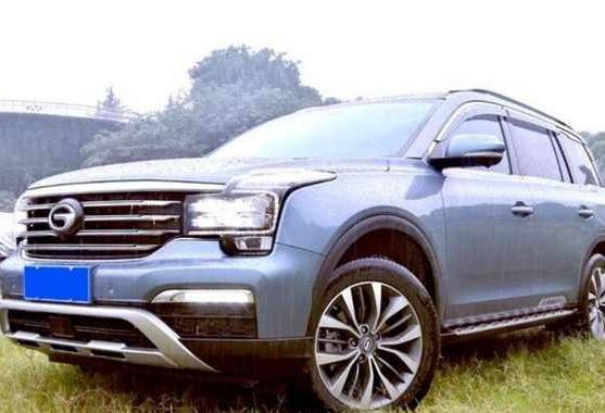 国庆开车回家，有它就不怕堵车，空间比丰田汉兰达更大！