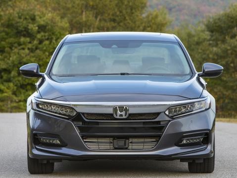 动力系统大换血，2018款雅阁海外上市，发动机迎来涡轮增压